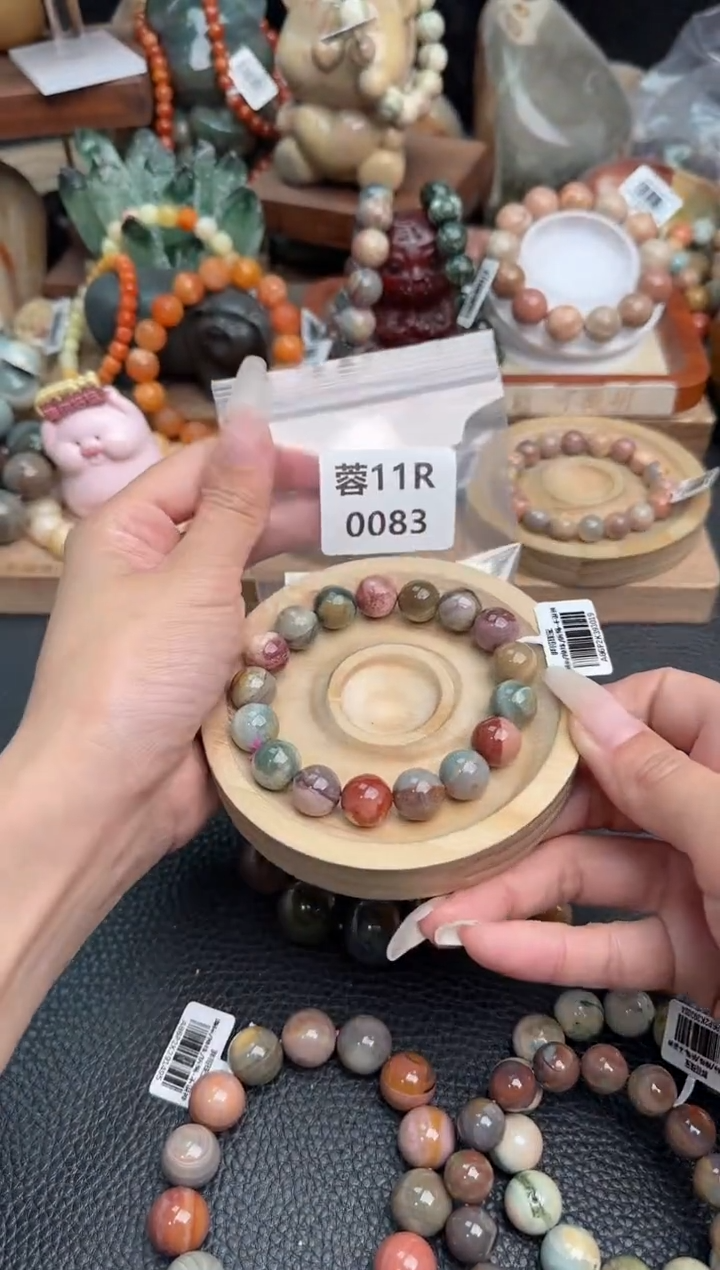 石英质玉未镶嵌手链11R0083