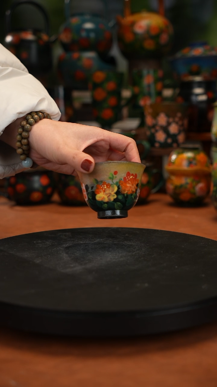 紫砂油画手绘釉下彩