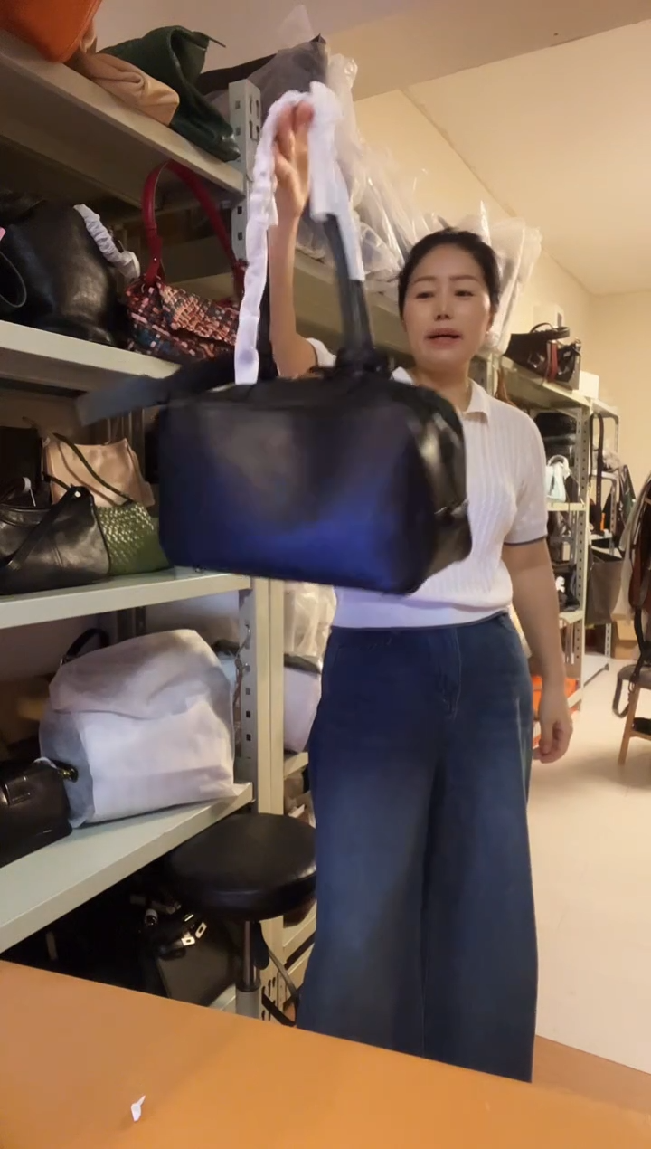 牛皮（革）高端订制时尚百搭女士手提斜跨包