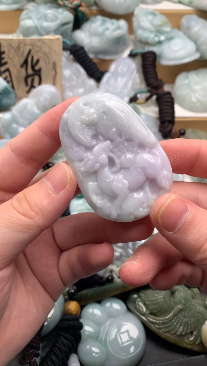 吊坠(不含链)未镶嵌翡翠1