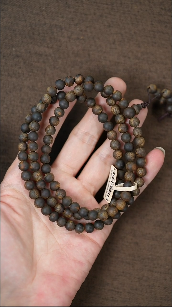 沉香手串～***零0.74/25克+奇楠沉水圆珠多圈 多样性发一