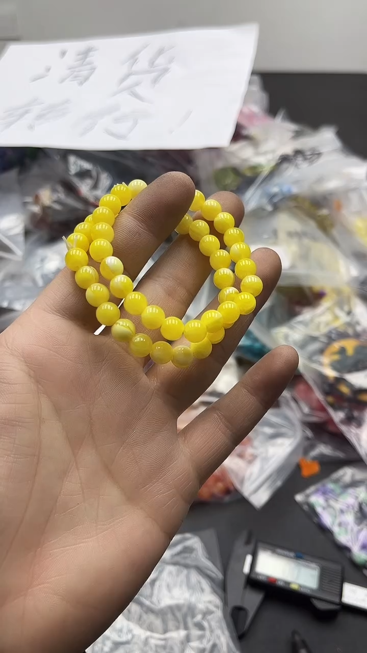 【闪购商品】蜜蜡手链未镶嵌42手串