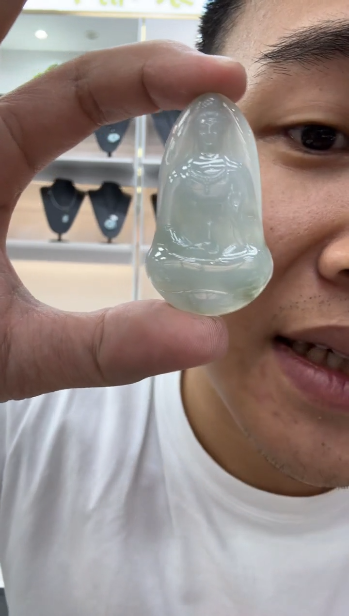 翡翠未镶嵌颈饰天然翡翠A货孤品一件