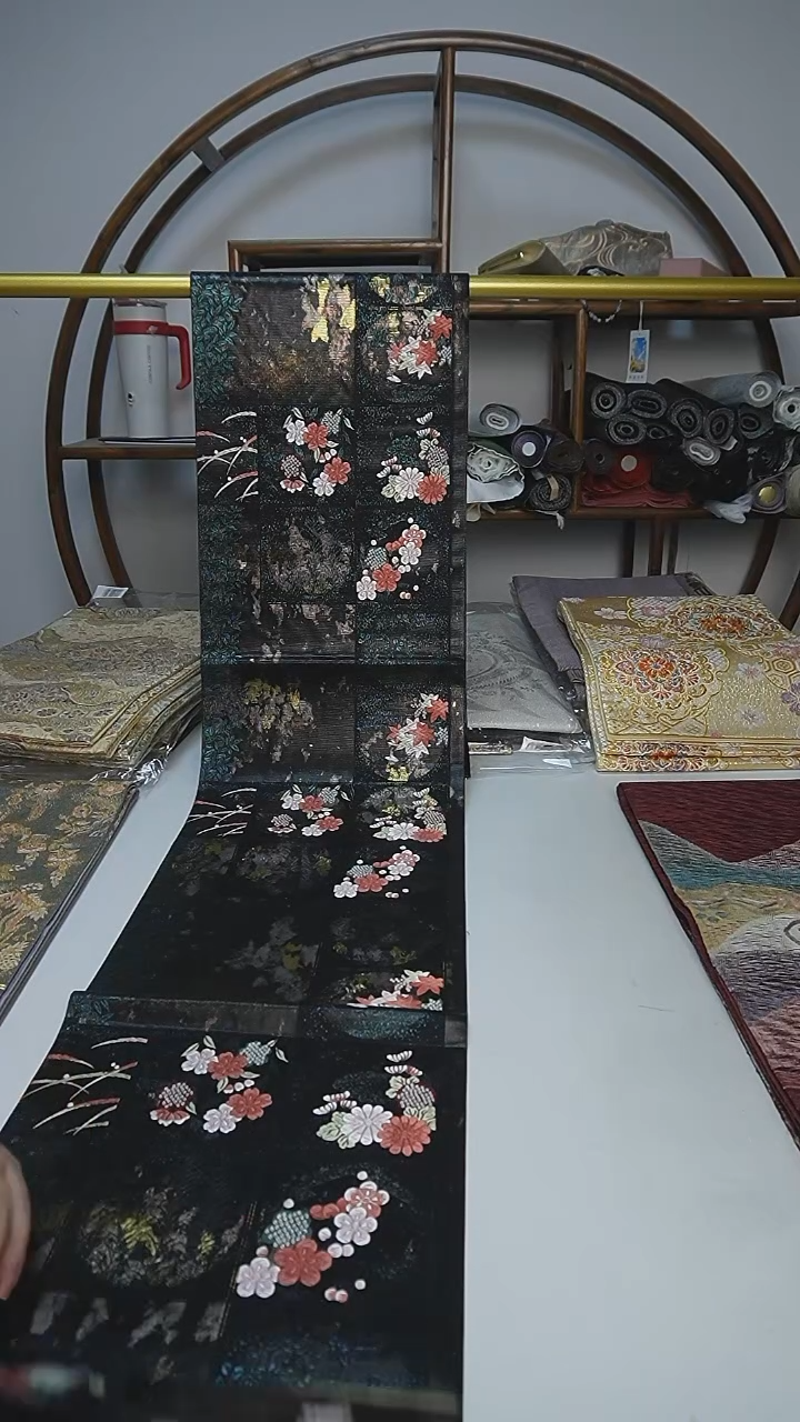 织绣24西阵织六通团花