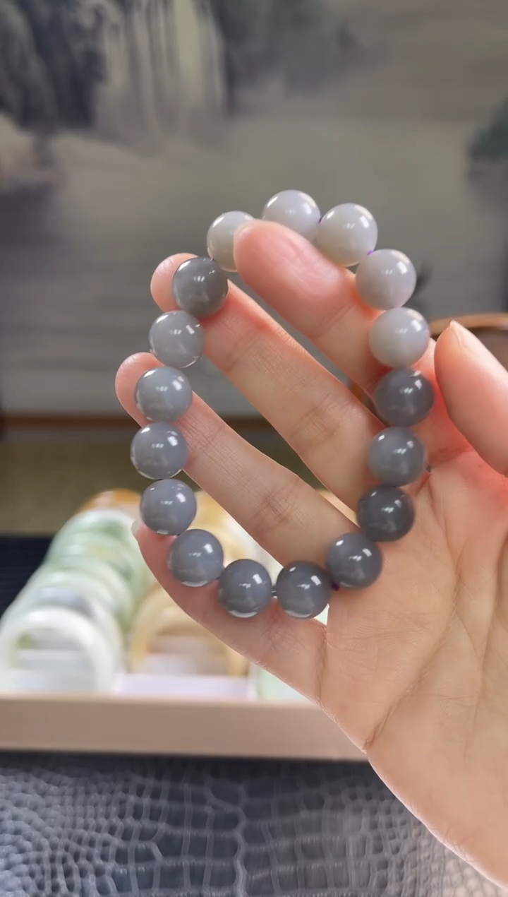 未镶嵌手镯和田玉12mm左右仅一条