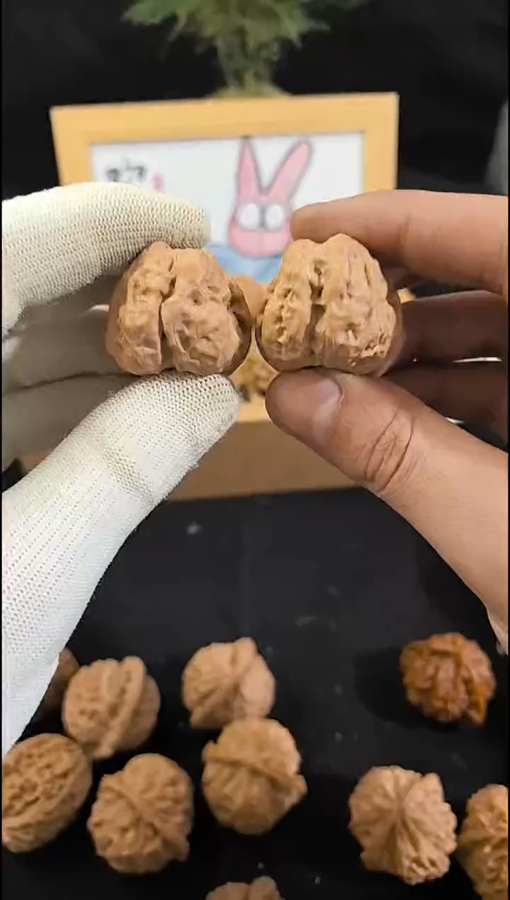 【闪购商品】文玩核桃把件蛤蟆头