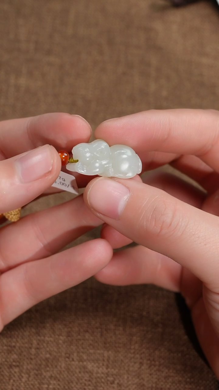 【闪购商品】和田玉颈饰未镶嵌0