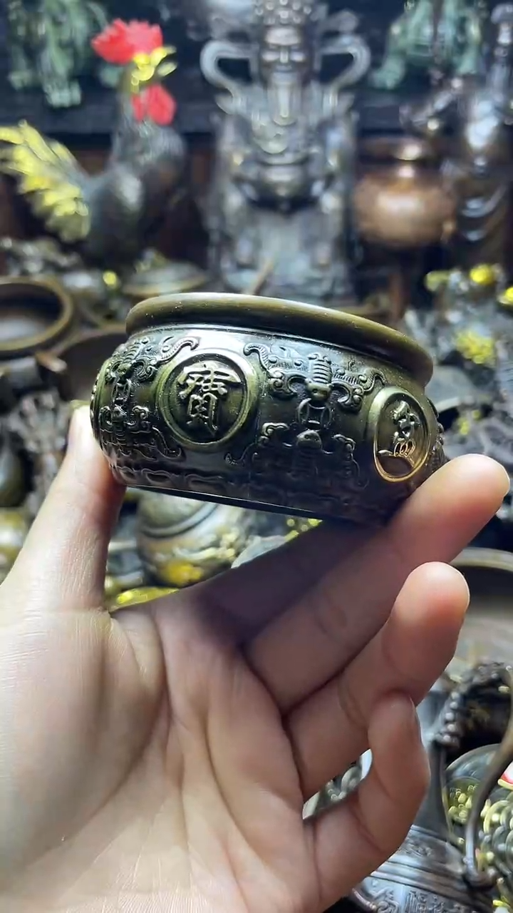 闪购链接，点击下单，有运费险，铜摆件