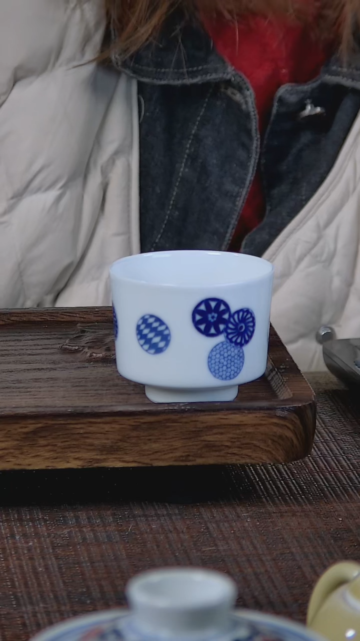 【闪购商品】折葵非器手工手绘皮球花直口杯