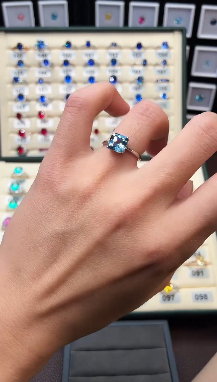 银S925镶嵌戒圈海蓝宝石1111