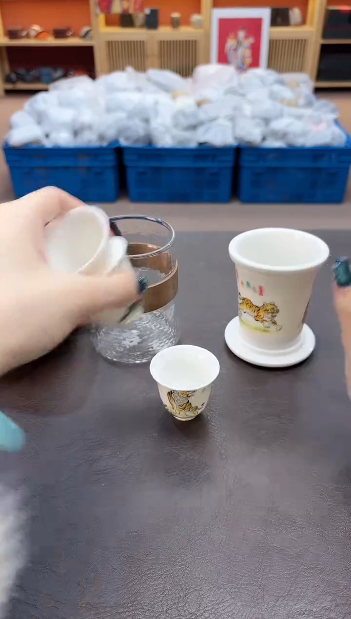 【闪购商品】摆件瓷SC1111111111111