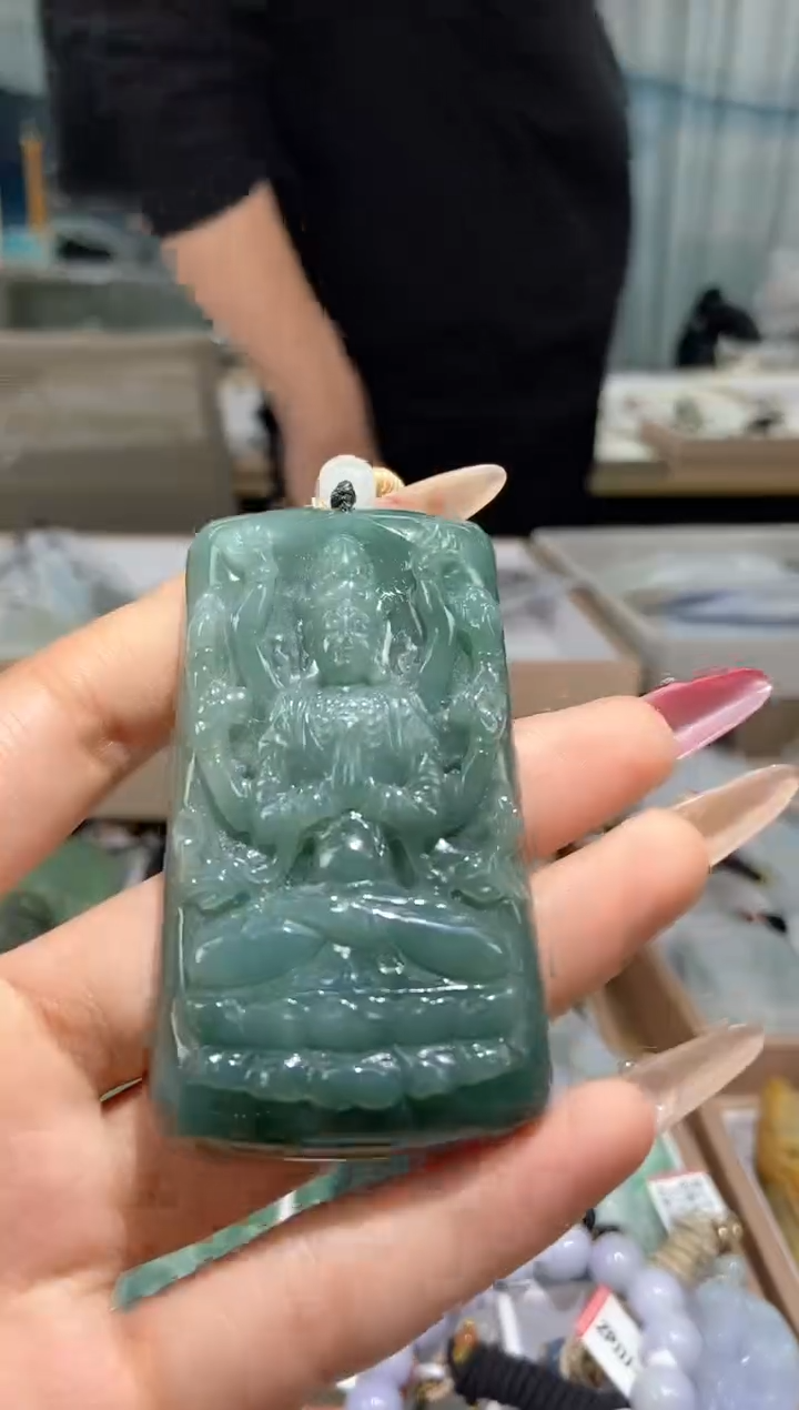 【闪购商品】翡翠颈饰未镶嵌天然缅甸翡翠A货未镶嵌