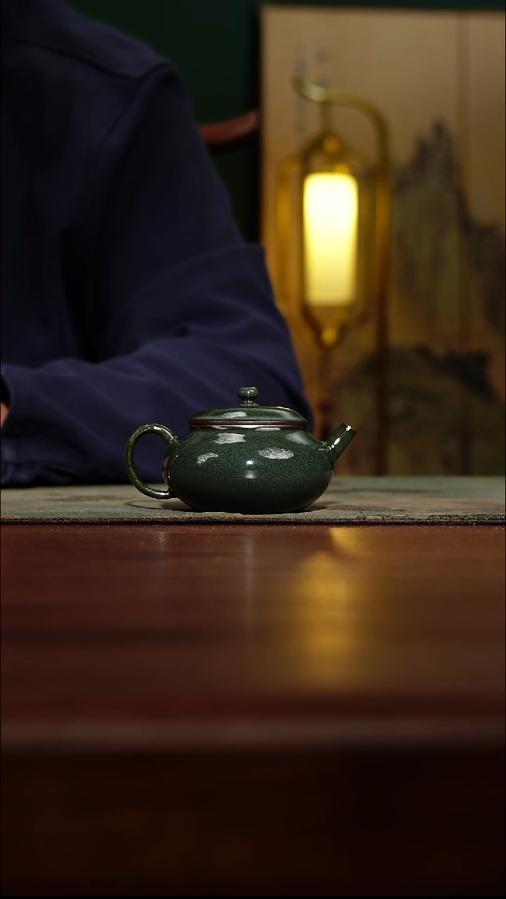 【览古雅韵】铁胎壶