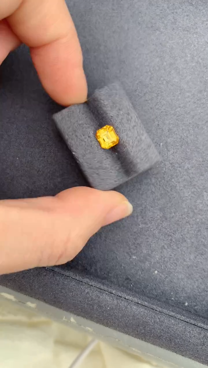裸石彩色蓝宝石2ct黄蓝宝 DF