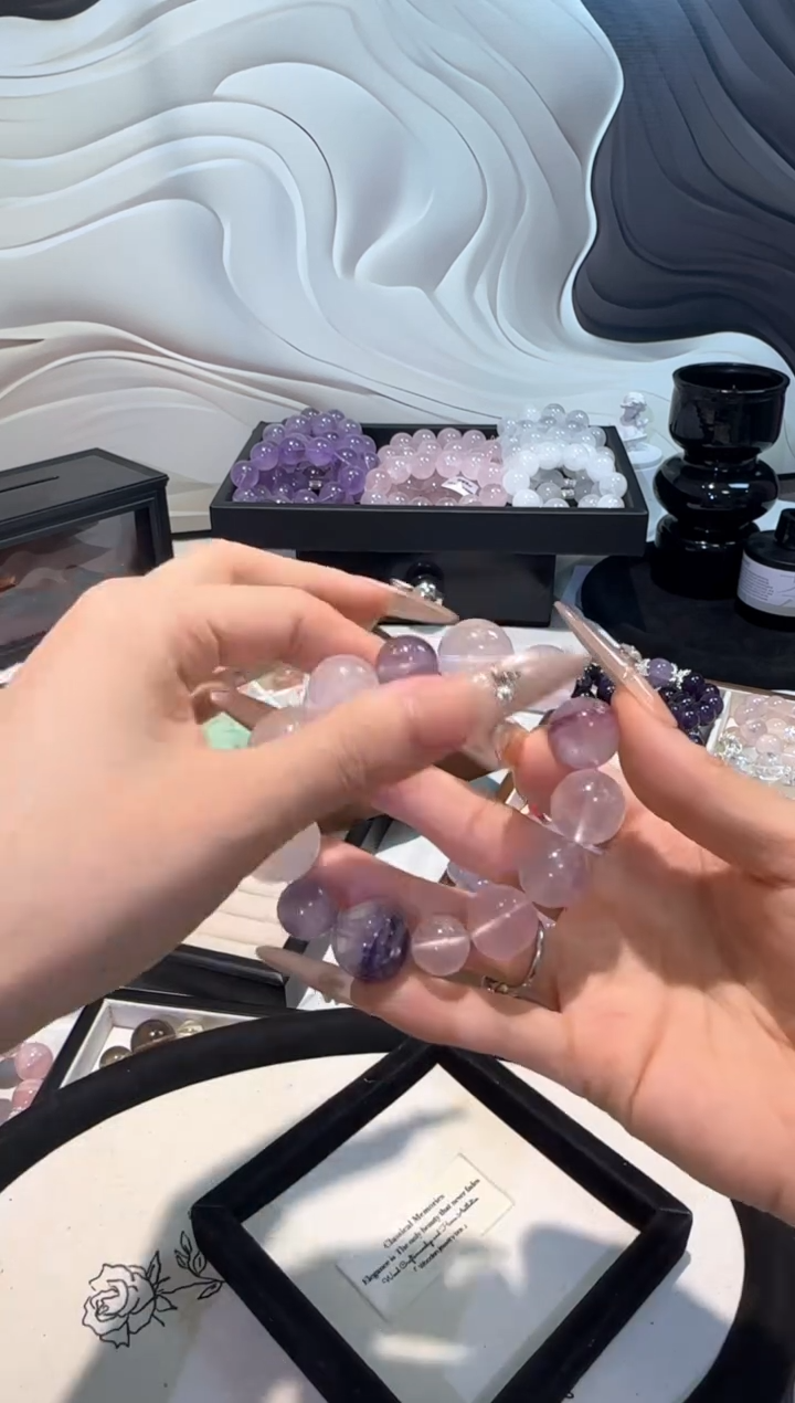 水晶手串未镶嵌多宝