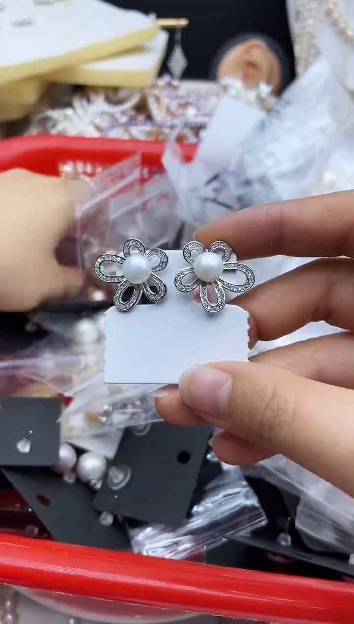 未镶嵌耳饰淡水珍珠耳钉