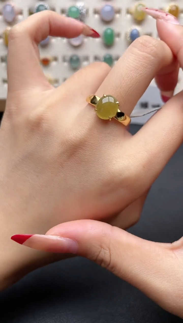 【闪购商品】翡翠戒指银S925镶嵌一物一证一礼盒