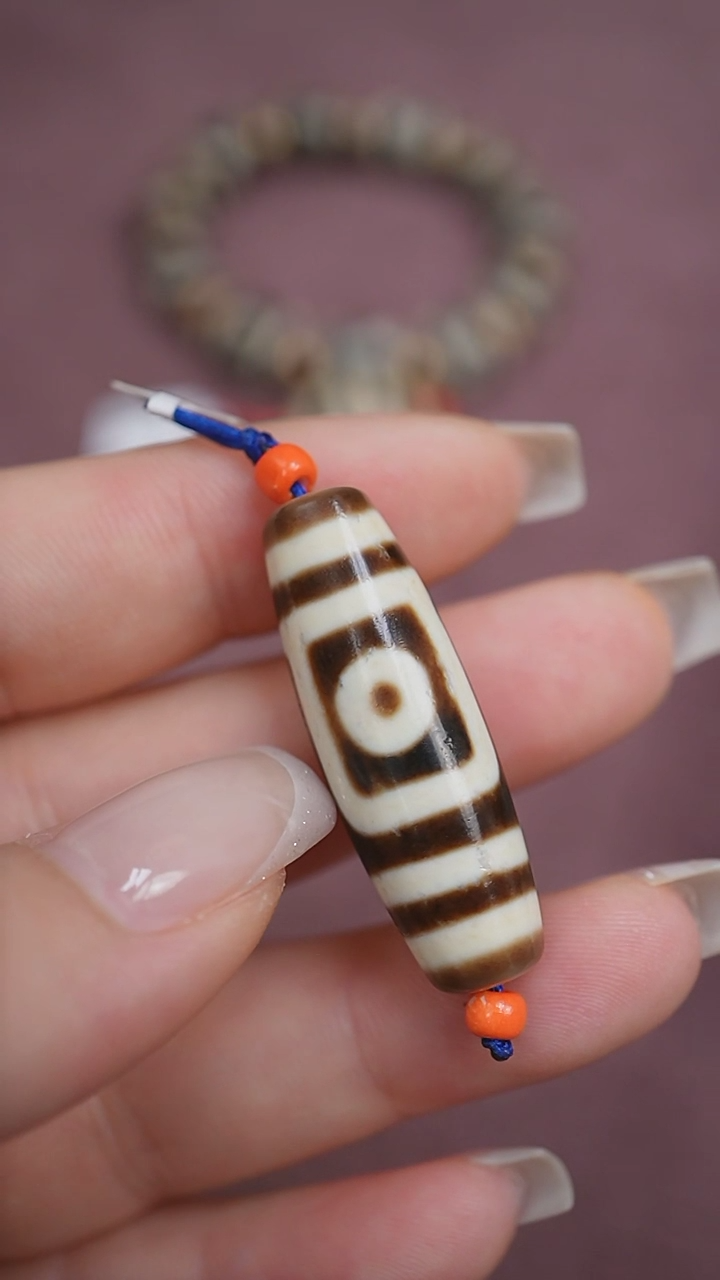 【闪购商品】玛瑙/玉髓颈饰未镶嵌蚀花玛瑙珠定制编绳