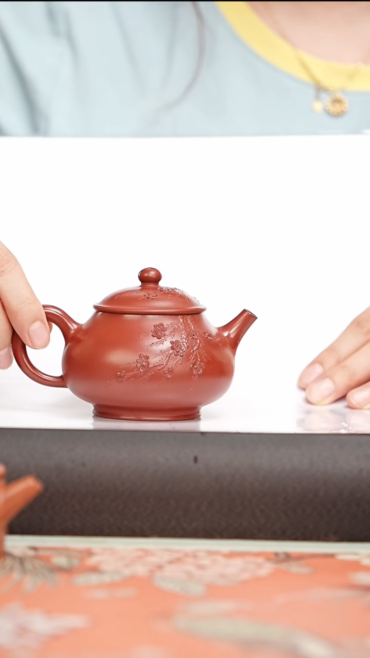 茶壶紫砂朱泥大红袍本色堆绘潘壶170cc