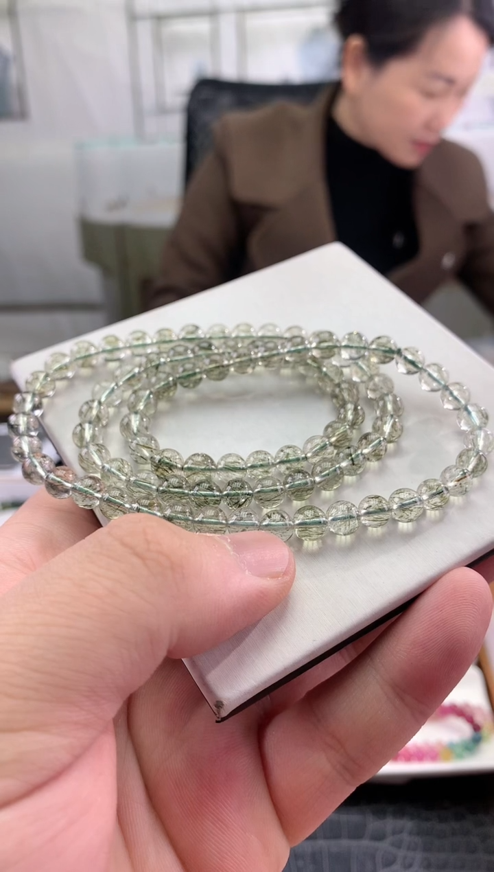 【闪购商品】发晶手串未镶嵌多样性发一条