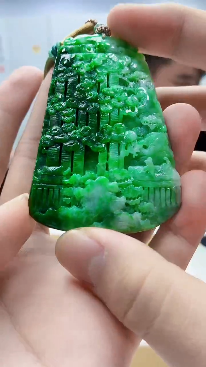 未镶嵌定制翡翠5060bb-毛货挂件84