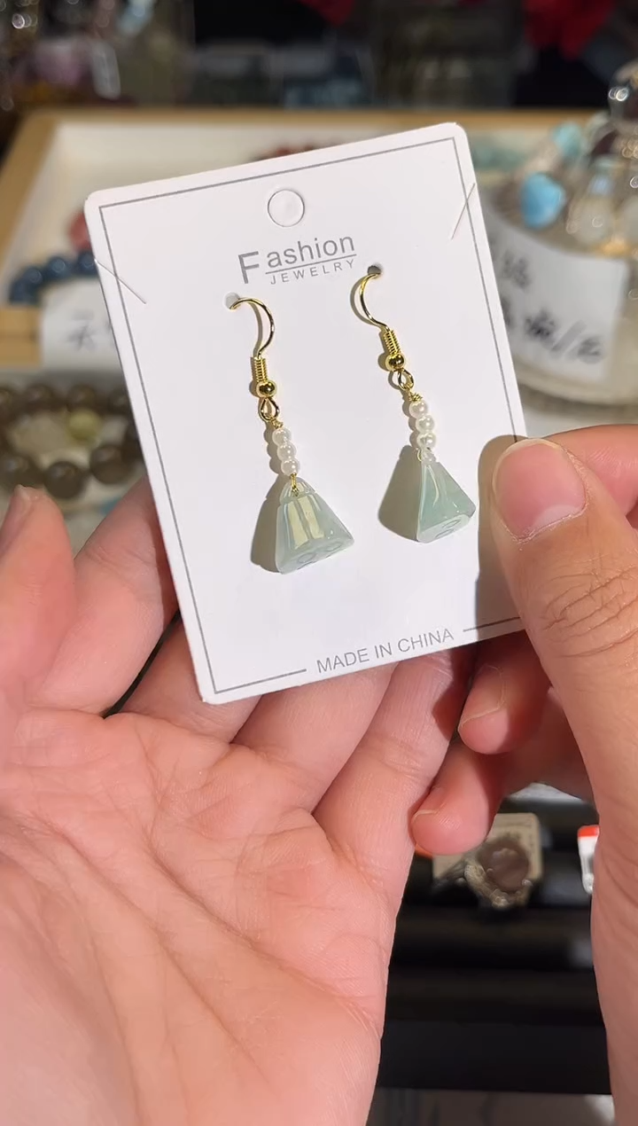 【闪购商品】翡翠耳饰未镶嵌a112多样性发货一件