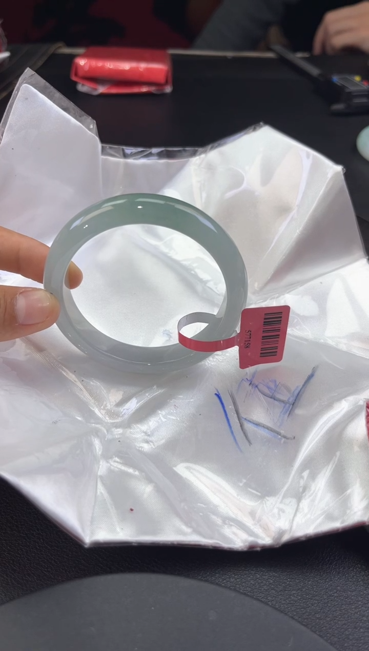 【闪购商品】翡翠手镯未镶嵌翡翠手镯