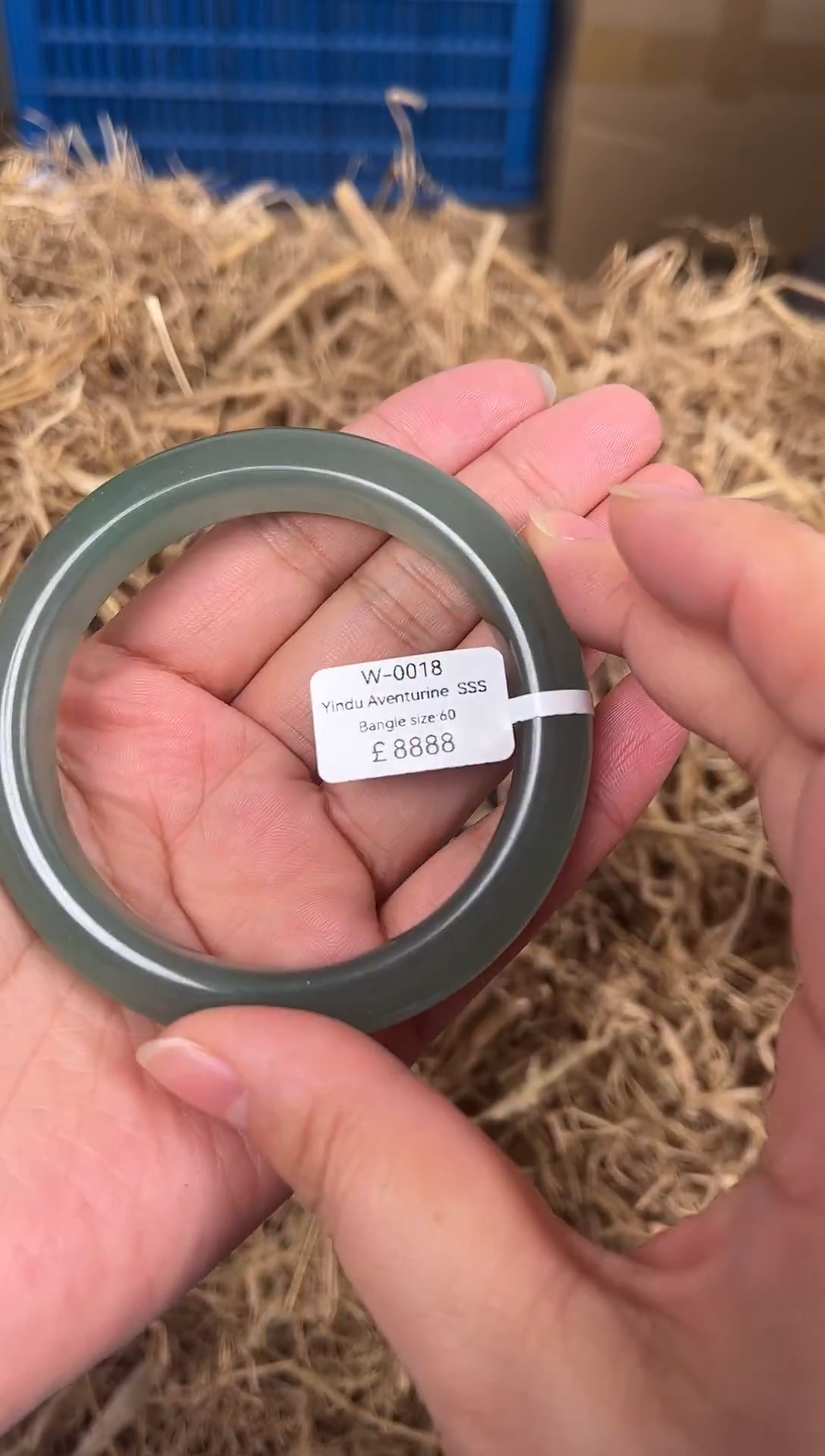 未镶嵌手镯石英质玉W-0018