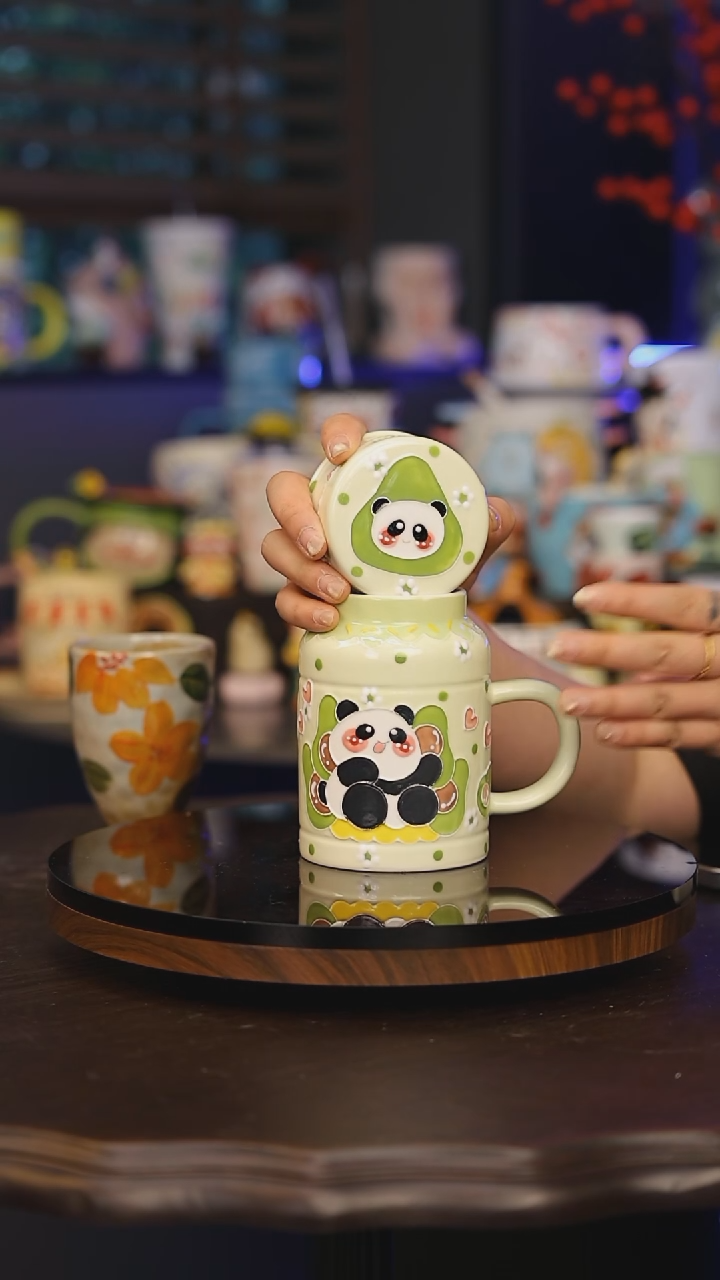 【闪购商品】摆件景德镇釉下彩绘设计师款式陶瓷