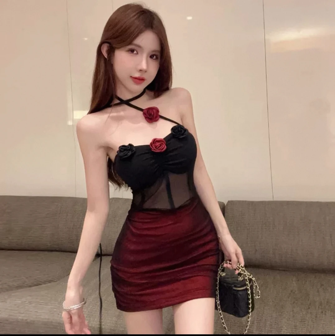 夏季挂脖暗黑风辣妹修身连衣裙礼服短款连衣裙包臀裙