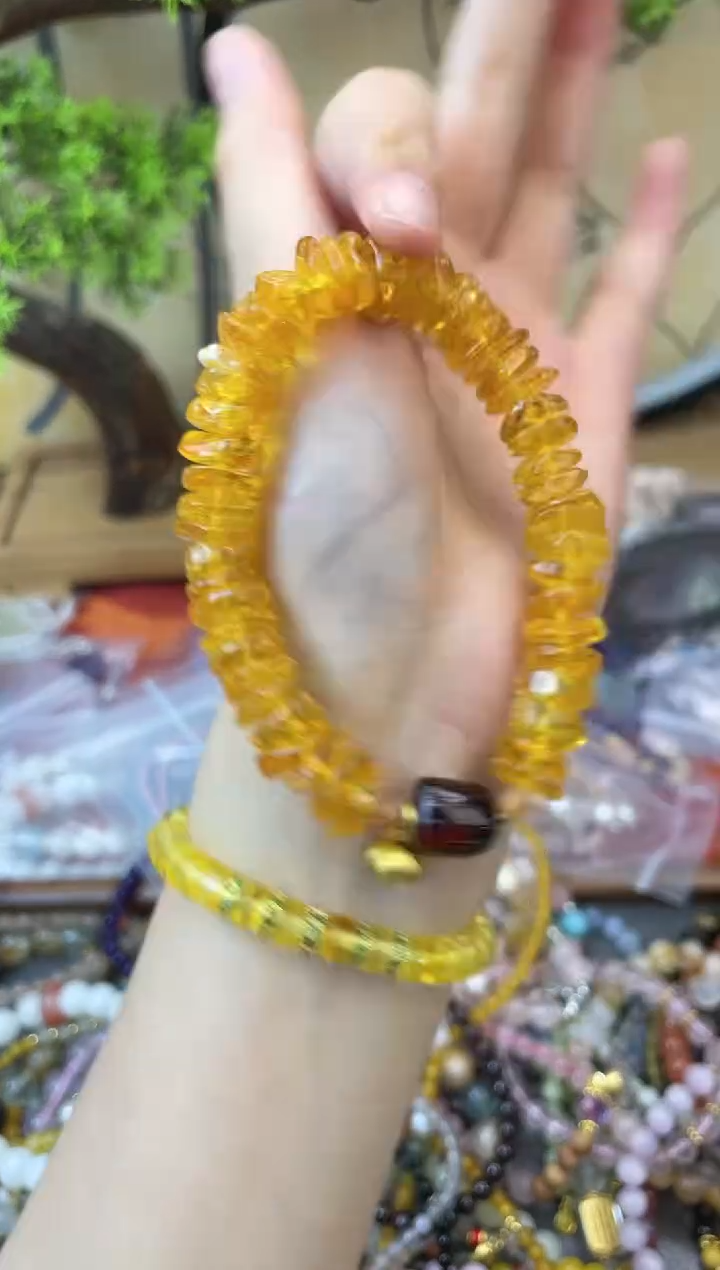 【闪购商品】蜜蜡手链未镶嵌274手串