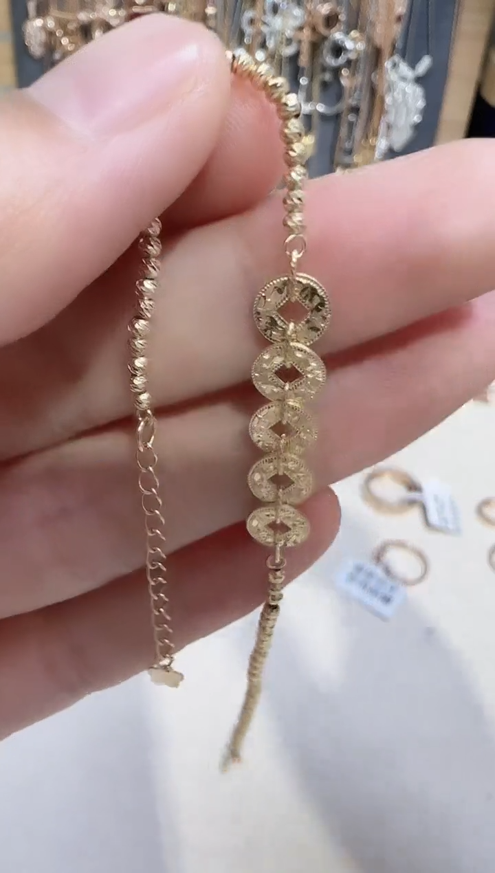 【闪购商品】18K金手链多样性发货发其一