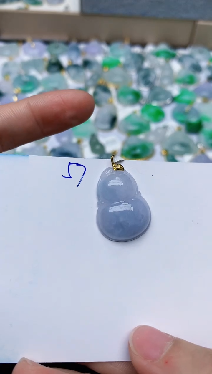 【闪购商品】翡翠颈饰18K金镶嵌天然翡翠A货    