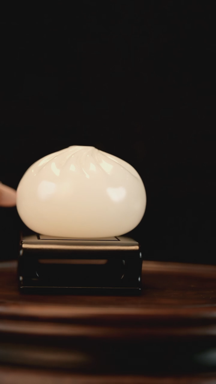 云南石荔枝白雕刻：蒸蒸日上