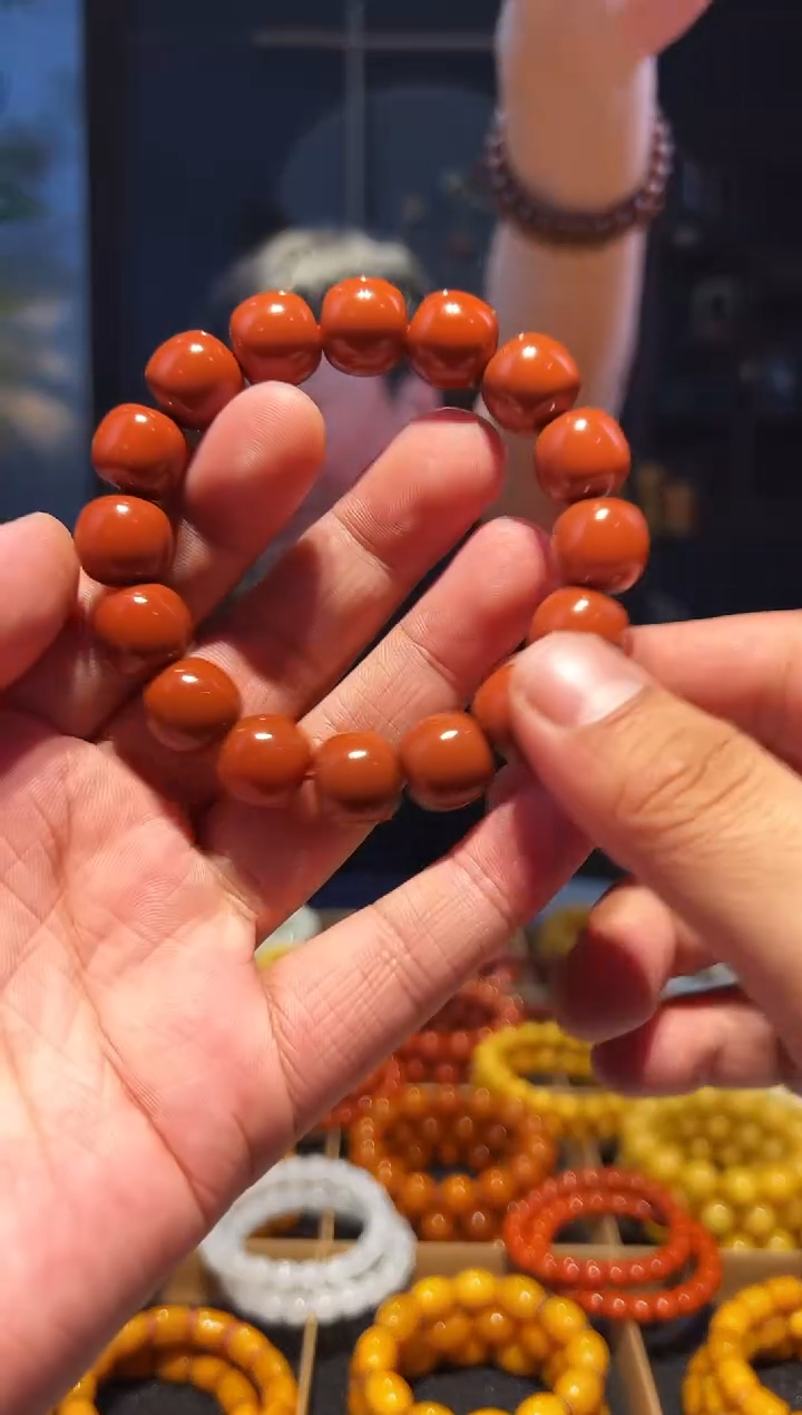 未镶嵌手串南红玛瑙13+单圈