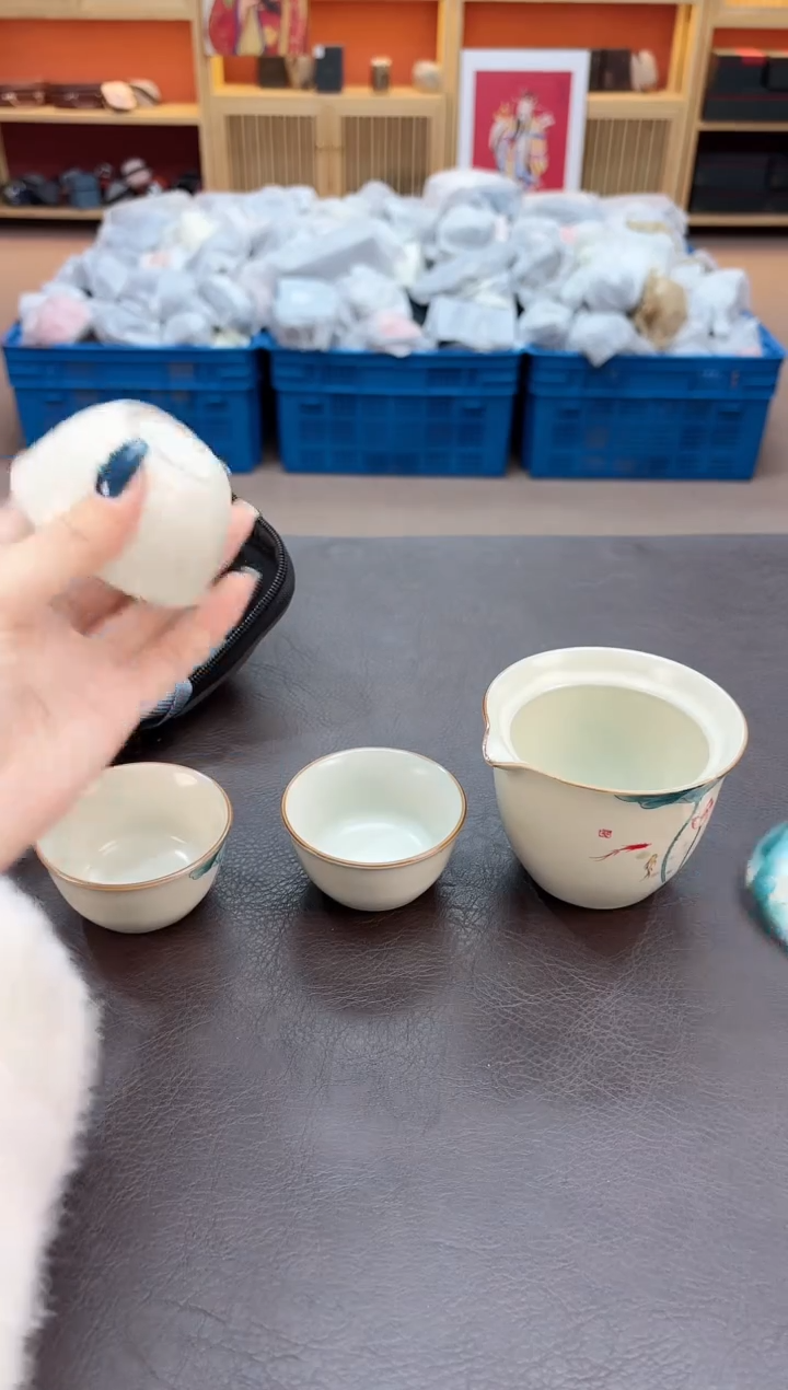 【闪购商品】摆件瓷SC1111111111111