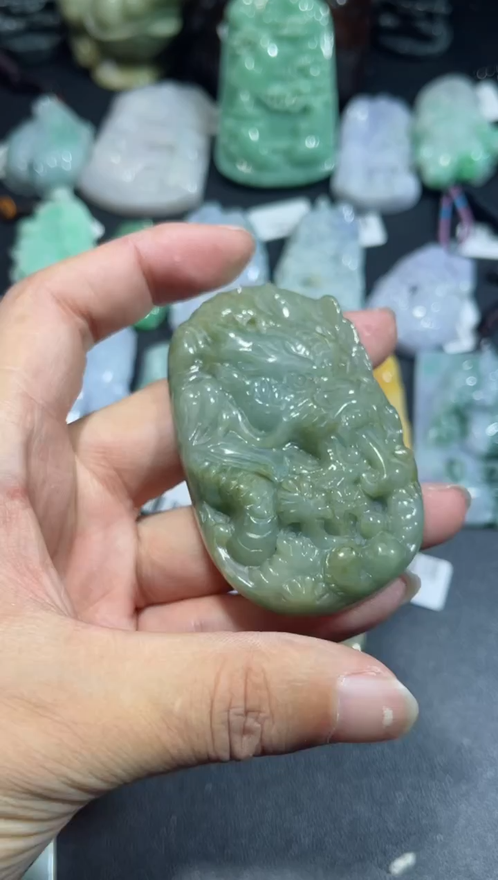 【闪购商品】翡翠颈饰未镶嵌00000367