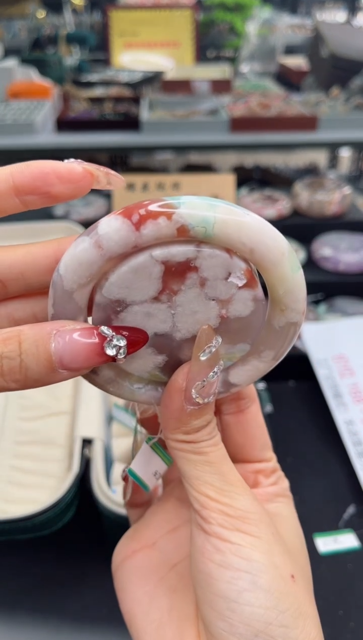 【闪购商品】石英质玉手镯未镶嵌57圈口（赠品镯心）S921133