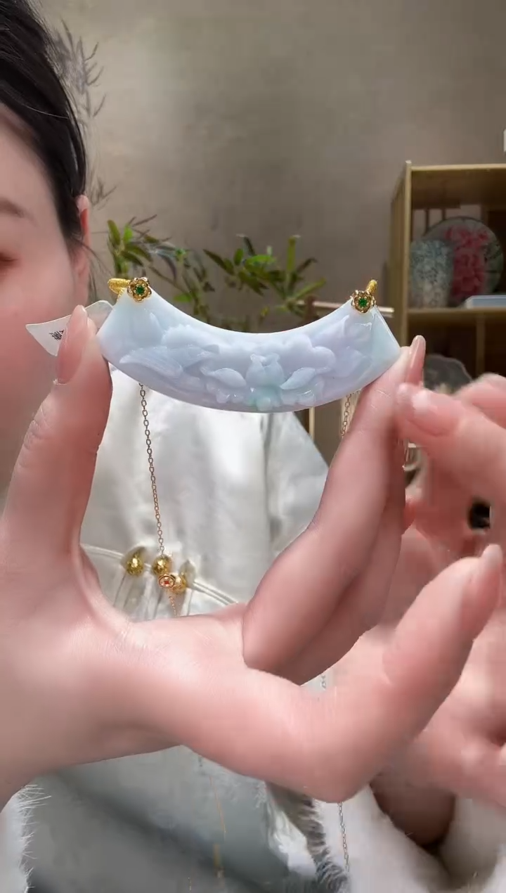 【闪购商品】翡翠颈饰未镶嵌吊坠