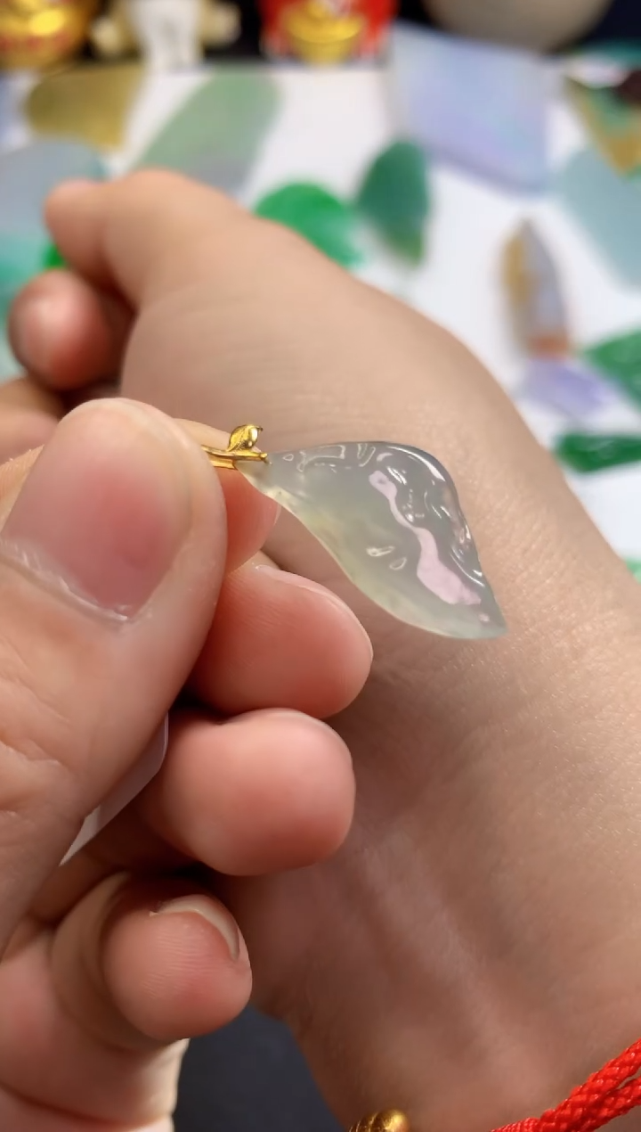 【闪购商品】翡翠吊坠(不含链)未镶嵌525