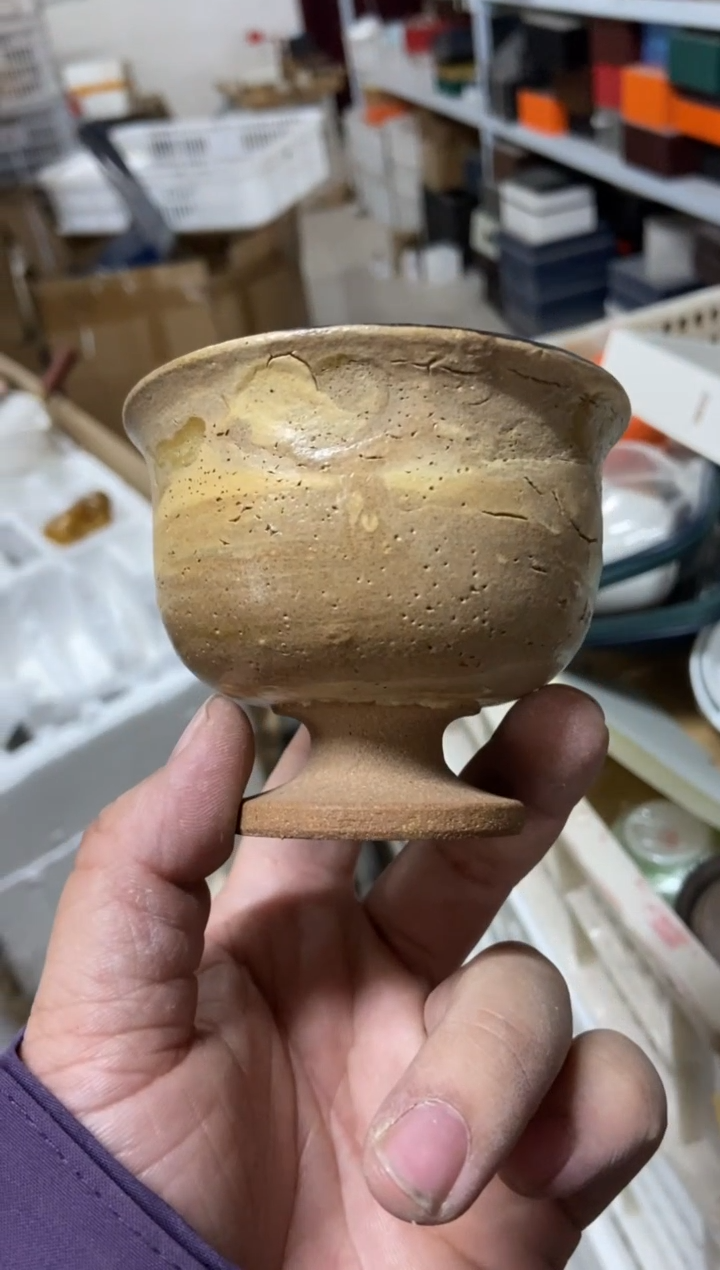 无运费险有瑕疵的摄影的产品有使用过的痕迹有点脏介意勿拍