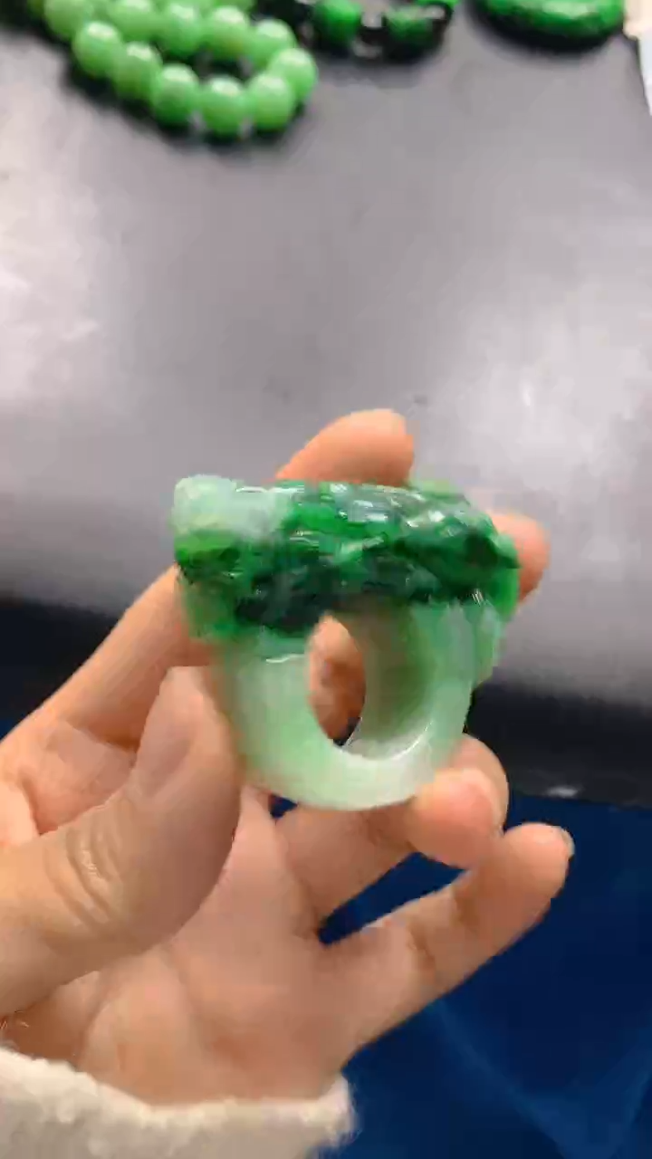 颈饰未镶嵌翡翠天然缅甸a货翡翠18.3