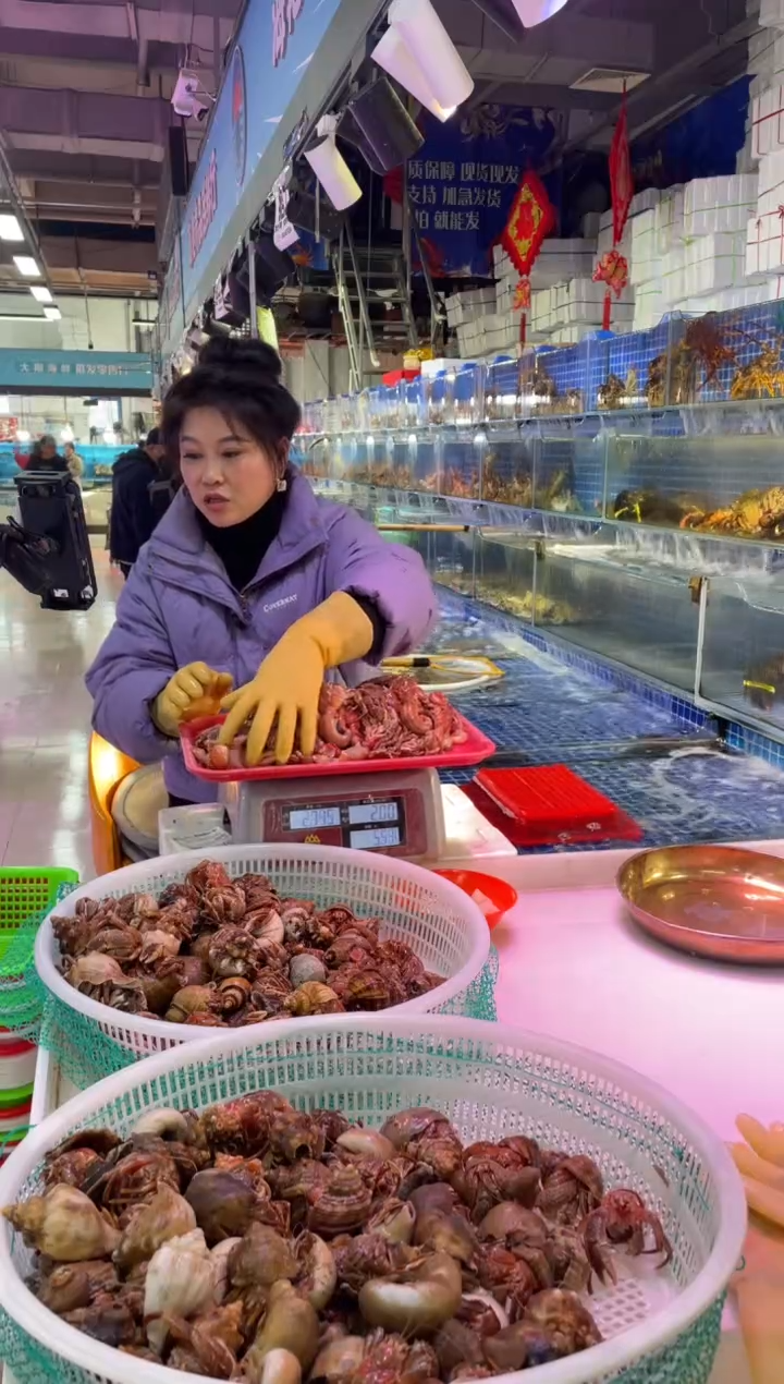 中国大陆断氧虾怪肉，4.9斤