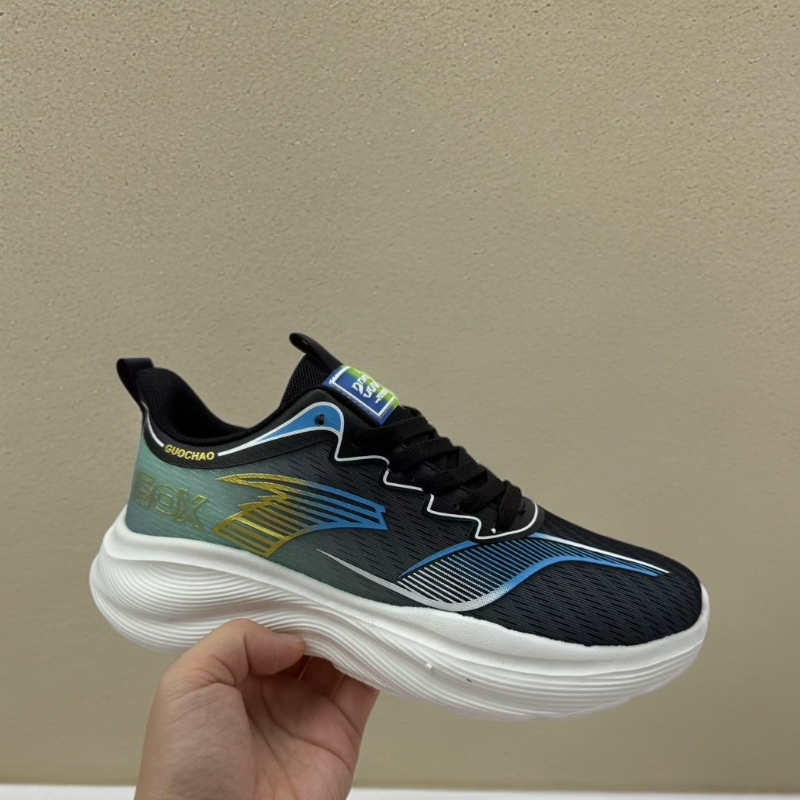 男士透气马拉松轻便减震跑步鞋8106