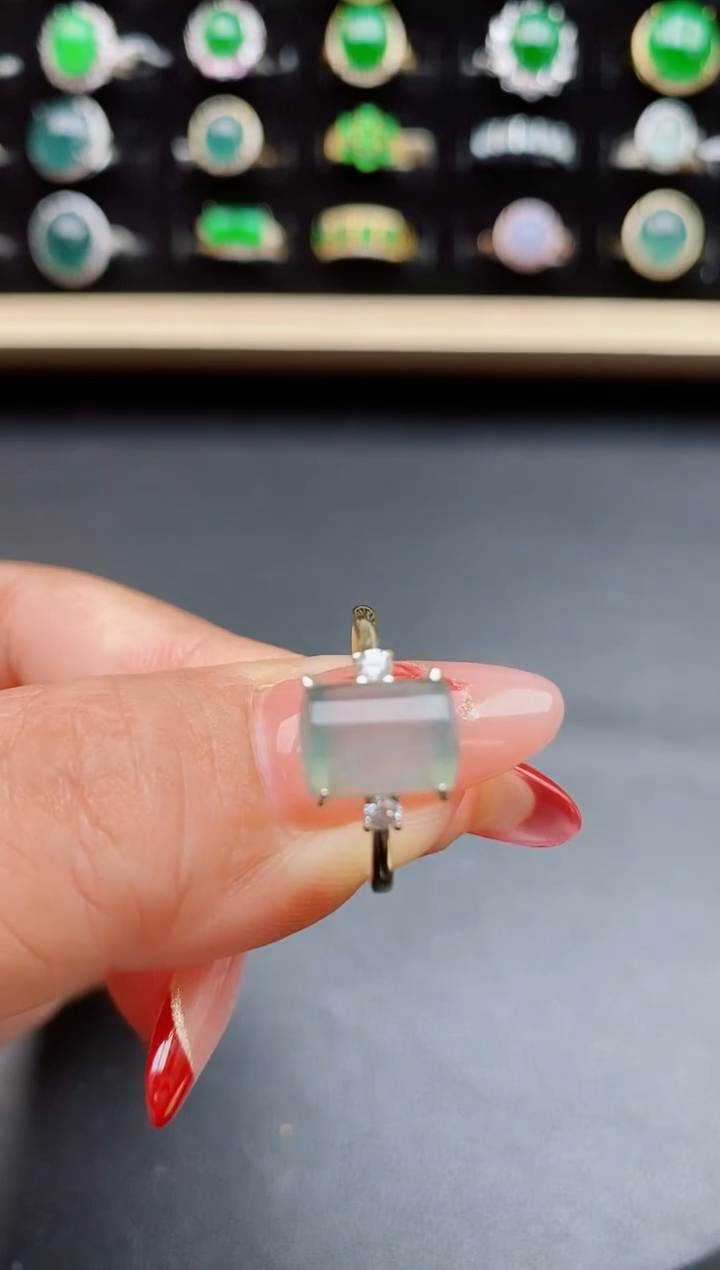 【闪购商品】翡翠戒指银S925镶嵌508080