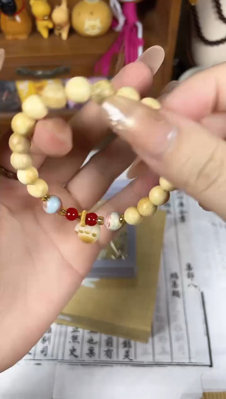 非洲檀香手串/手链菩提木质玉石手串/多发性其一/不带盒子