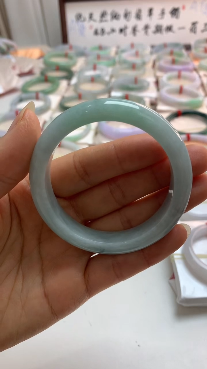 未镶嵌手镯翡翠54.9蓝调