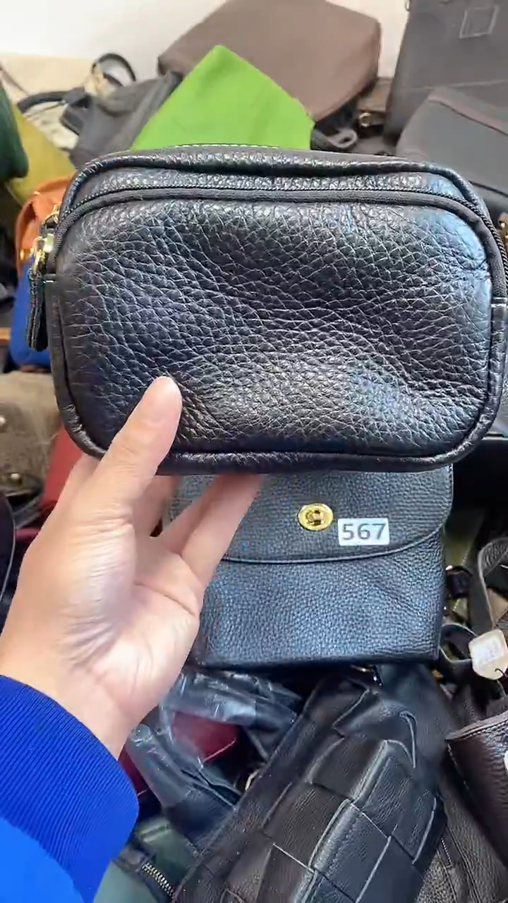 头层牛皮斜挎包569.