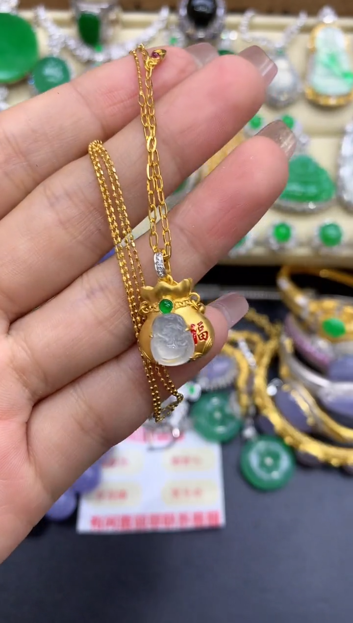 颈饰18K金镶嵌翡翠302-中国好珍宝