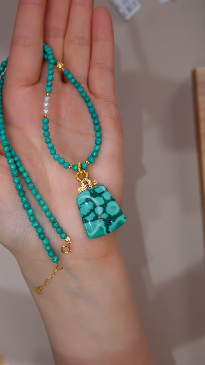 【闪购商品】绿松石项链18K金镶嵌1